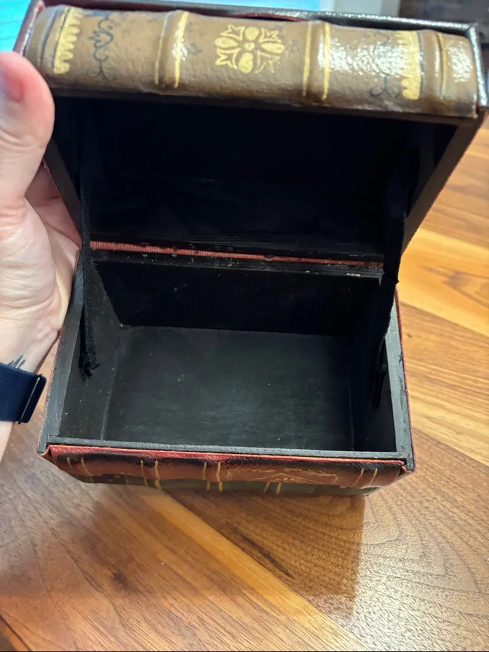 Distressed False Stack of Books Set of Two Hiding Spot - Picture 10 of 10